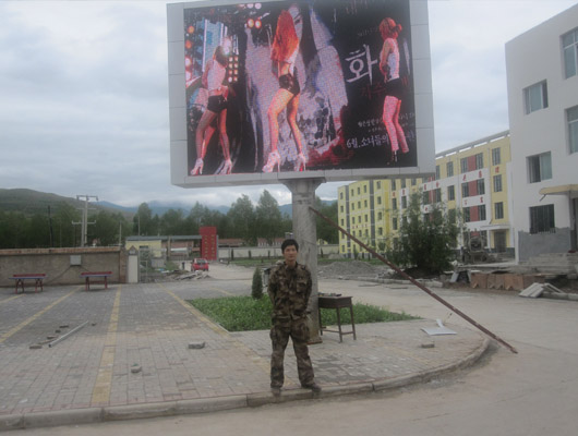 �ຣ�TԴ�ЌW 12�OP10LEDȫ����