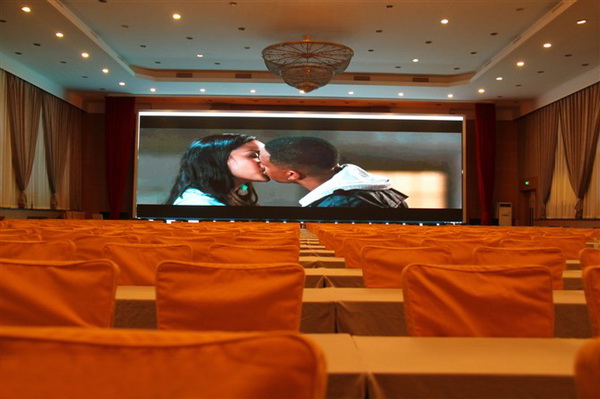 �V���ό��҃�p6ȫ��36.87�O