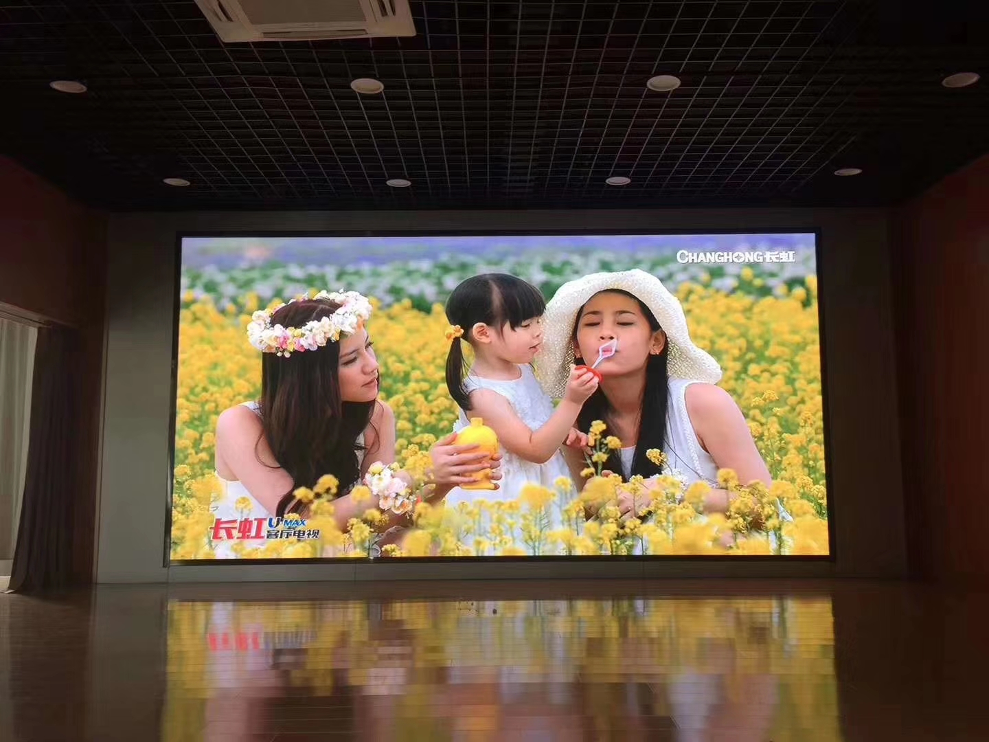 �F�������ھ��ЌWP4ȫ���{ԇ�깤�������ʬF��