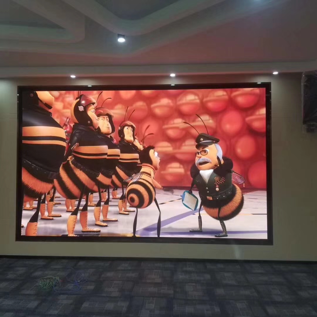 ��ɽ��Ƶ�����dP4LEDȫ���@ʾ��30.28�O